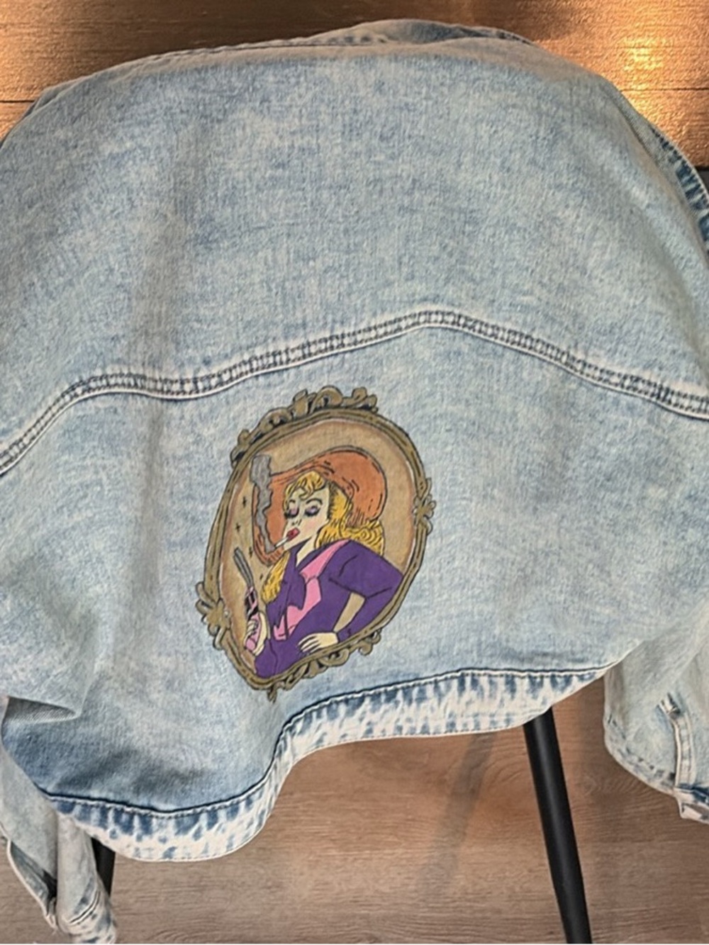 Light Wash Denim Jeans with Retro design hand-painted